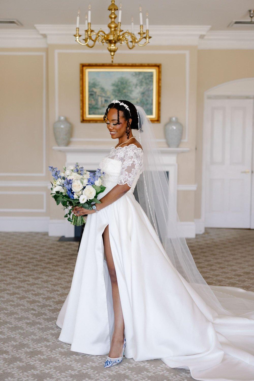 carousel-hero-element image-11