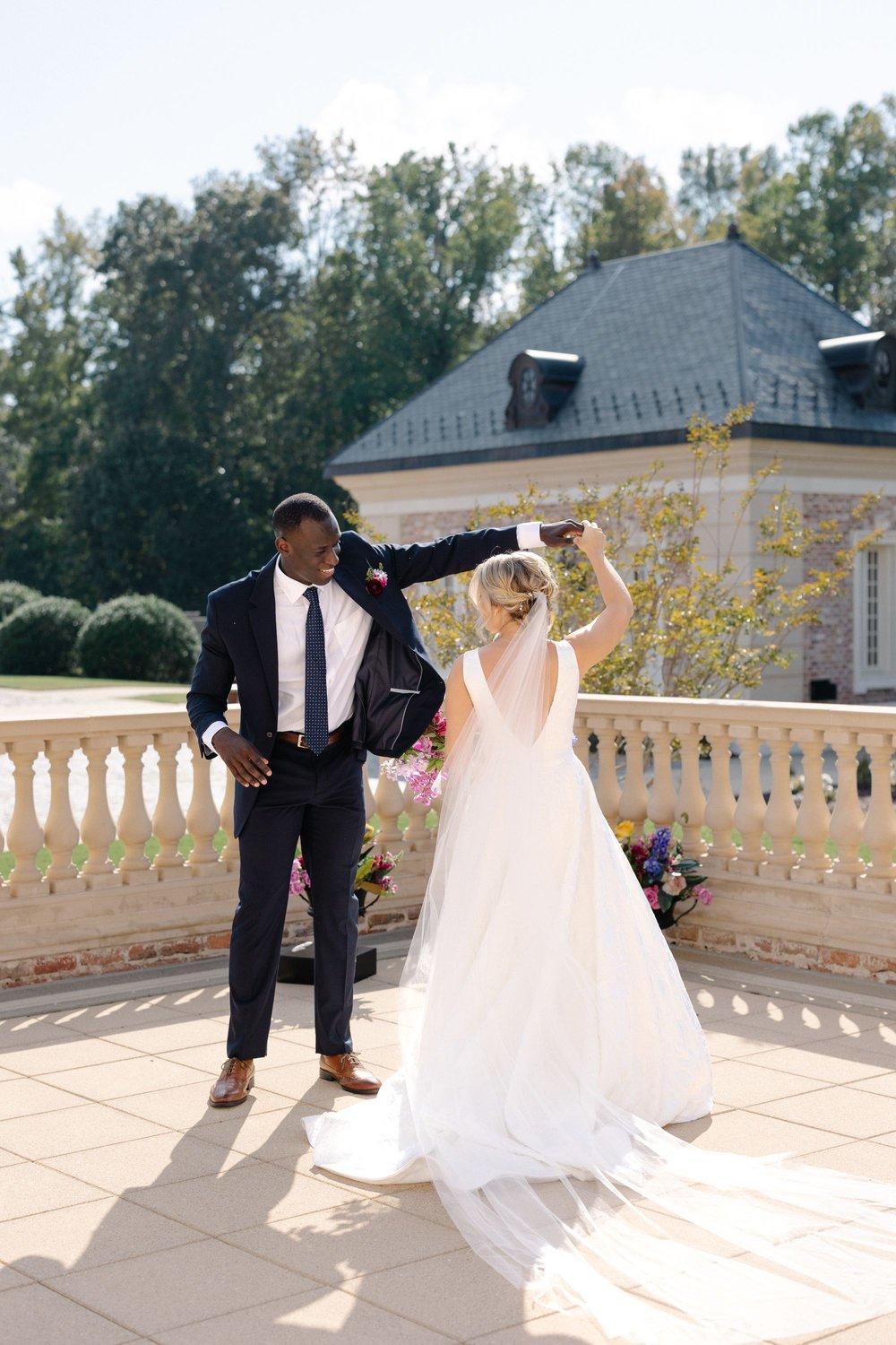 carousel-hero-element image-3